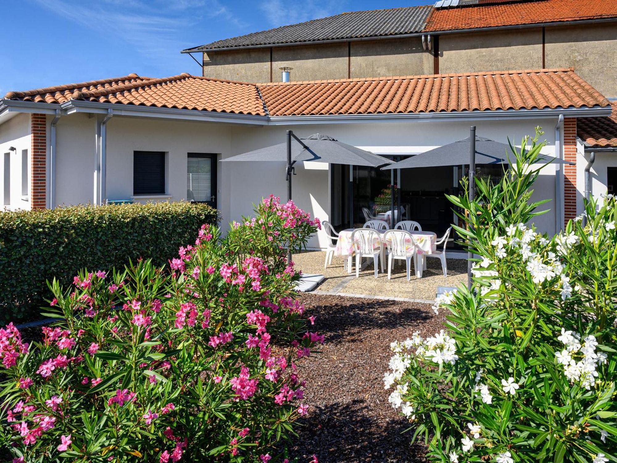 Maison Moderne Pres Plage Aiguillon - 2 Chambres, Terrasse, Jardin, Parking - Calme Et Confort - Fr-1-420-63 阿卡雄 外观 照片